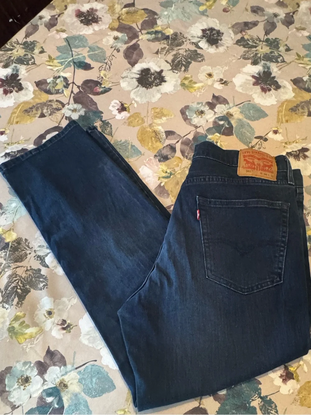 Levi's Dark Blue Straight Leg Jeans Size 36/32